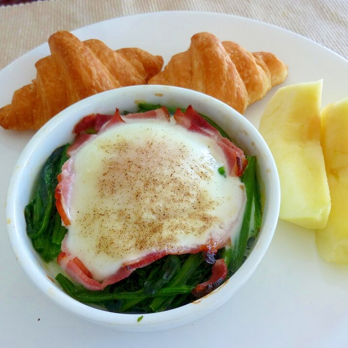 ほうれん草と卵のココットde朝食プレート レシピ 作り方 By げんきノンタン 楽天レシピ